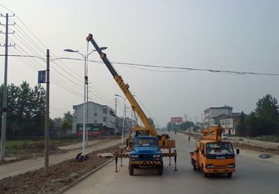 قۇياش ئېنېرگىيىسى چىرىغىمۇ يامغۇرلۇق كۈنلەردە يەنىلا? - {-4 夏雨 夏雨